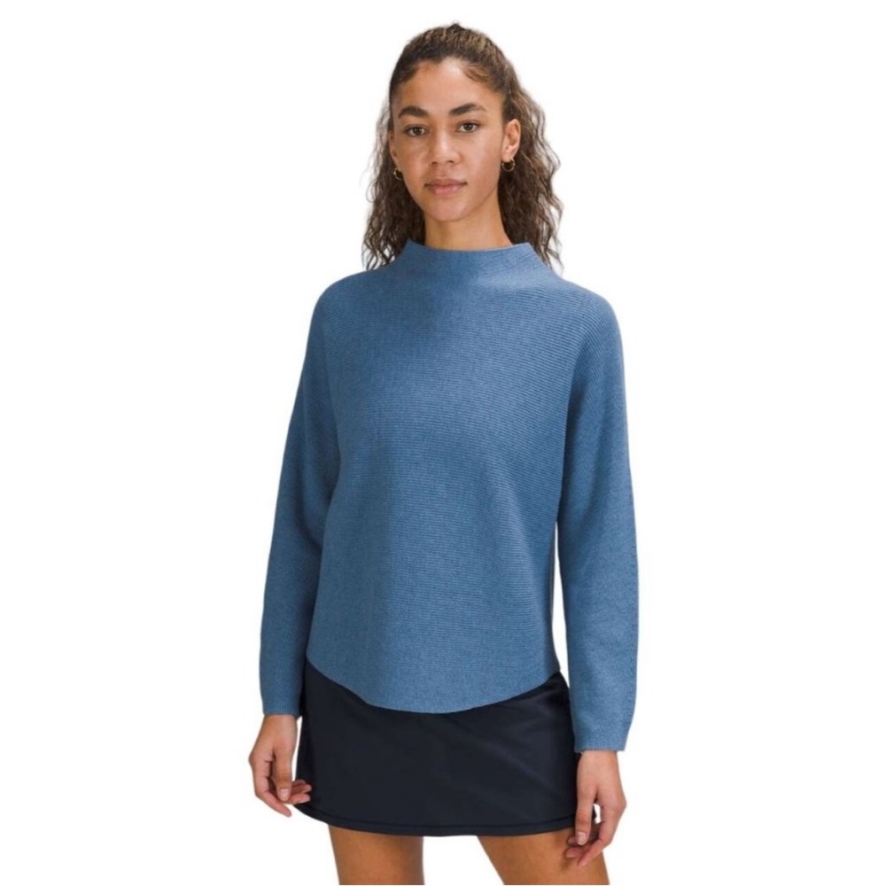 Lululemon Size M/L Boxy Cotton-Blend Mock Sweater Heathered Blue